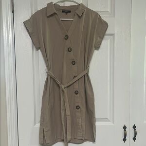 Elegant Tan/khaki Button-Down Dress